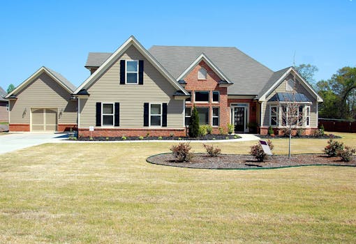 House with black painted trim